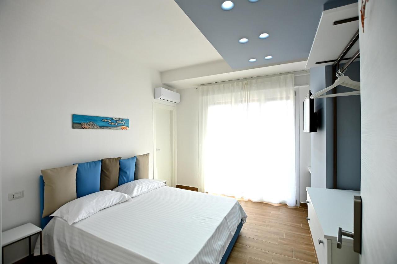 Kore Suites&Apartments Locri Zewnętrze zdjęcie